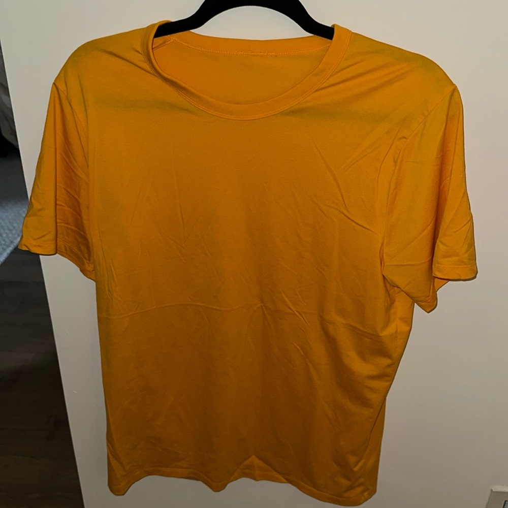 Lululemon shirt